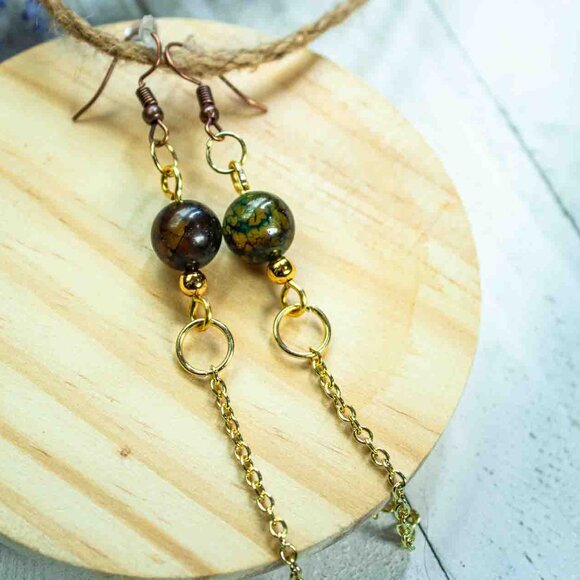 Emerald Green Agate Bead Dangle Earrings with Gold Chain - Picture 10 of 12